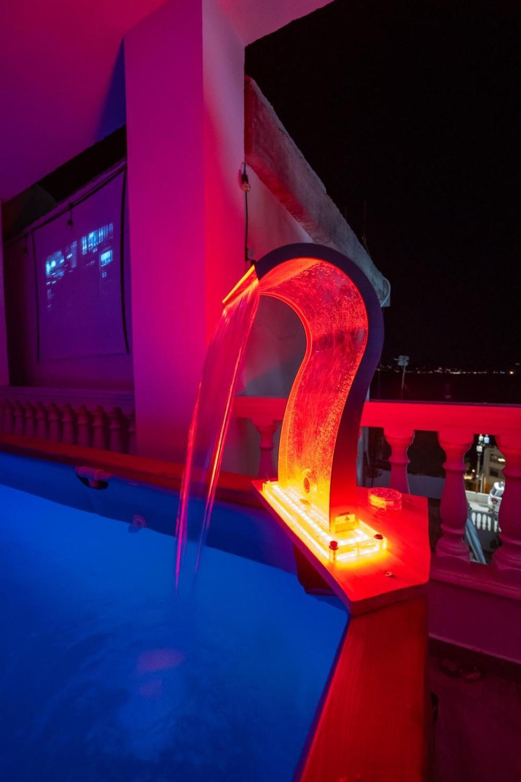 Esel Apartments Sarande Bagian luar foto